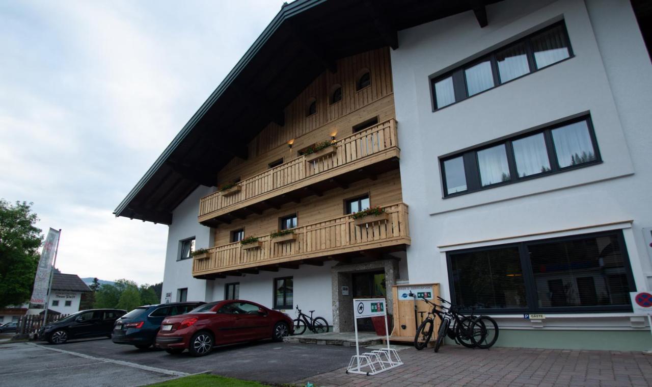 Essl In Filzmoos Hotell Eksteriør bilde